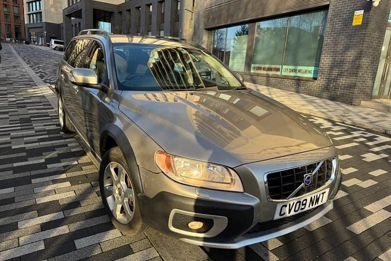 Used Volvo XC70 SE 2009