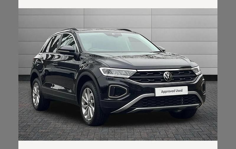 Black Used 2025 VW T-Roc Match SUV | £24,690 (Fair price) - Image 1/3