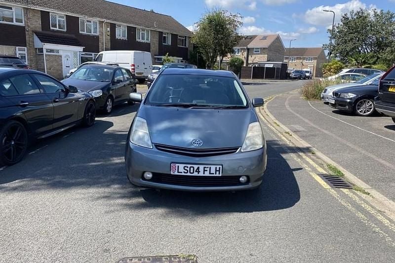 Green Used 2004 Toyota Prius Hatchback | £2,395 (Fair price) - Image 1/1