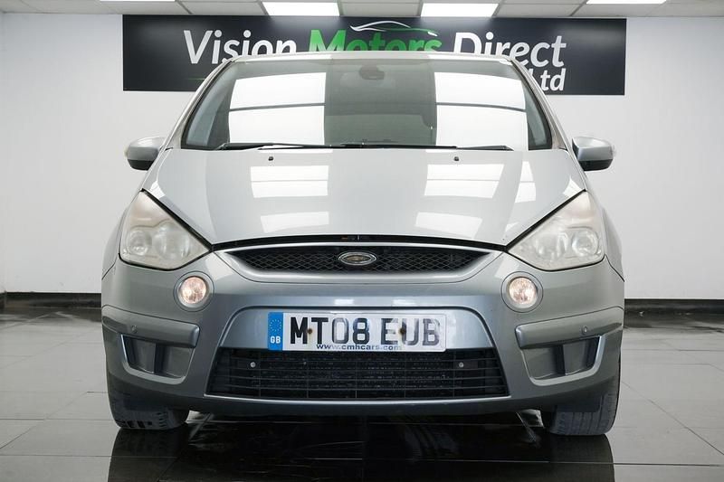Silver Used 2008 Ford S-MAX S MPV | £1,380 (Fair price) - Image 1/3