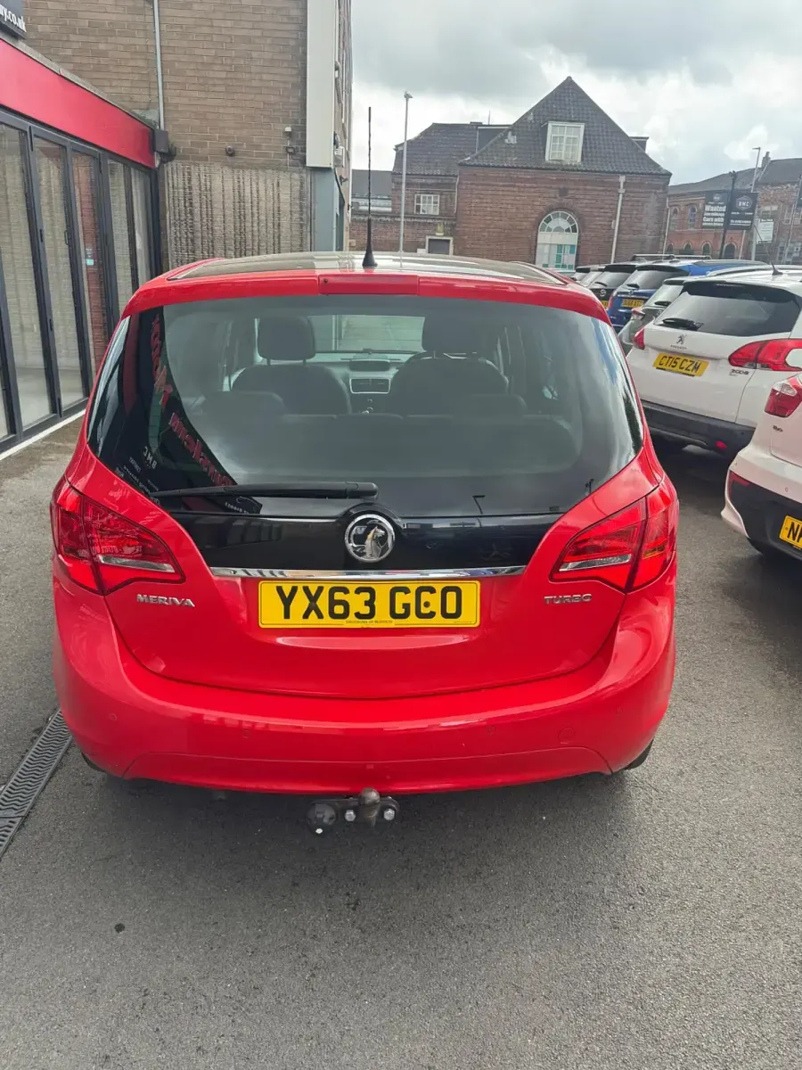Used Vauxhall Meriva 2013 Red MPV