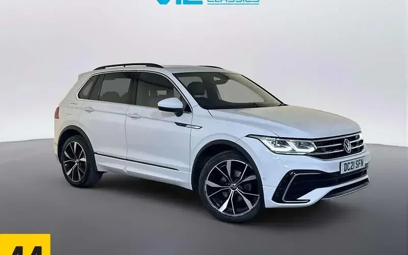 Used VW Tiguan R-line 150 HP (110 kW) 2023 SUV