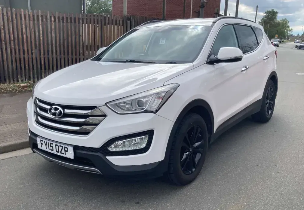 Used Hyundai Santa Fe Premium 2015 White SUV