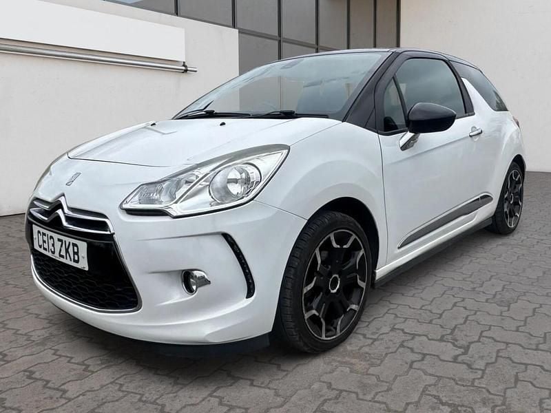 Used Citroën DS3 2013 White Hatchback