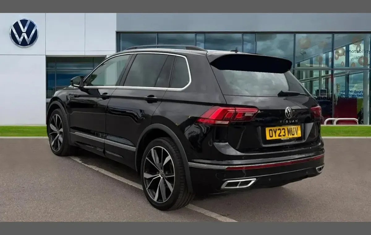 Used VW Tiguan R-line 147 HP (108 kW) 2023 Black SUV