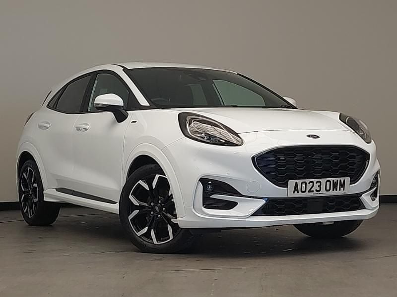 White Used 2023 Ford Puma Gen-E ST-Line X Hatchback | £19,298 (Fair price) - Image 1/4
