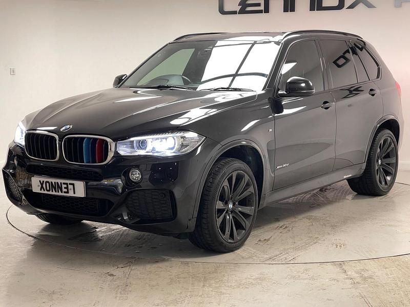 Begagnad BMW X5 M Sport 2015 Svart SUV