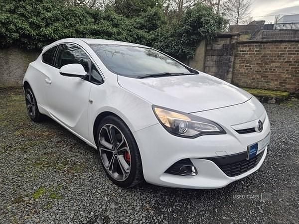 Used Vauxhall Astra GTC Edition 2018 White Hatchback