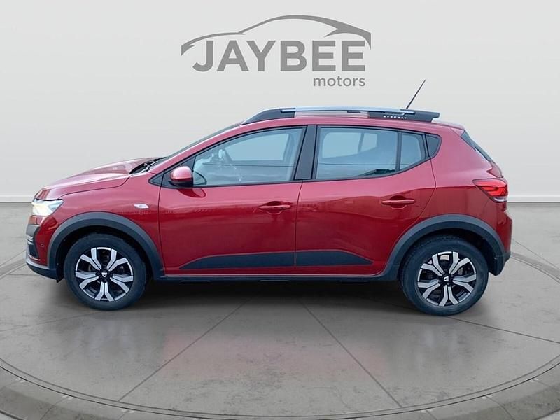 Begagnad Dacia Sandero Prestige 2021 Röd Halvkombi