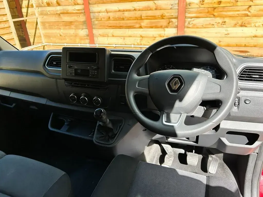 Used Renault Master 2024 Red MPV