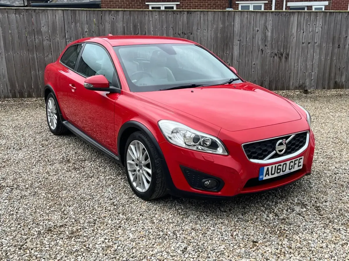 Used Volvo C30 SE Lux 2010 Red Hatchback