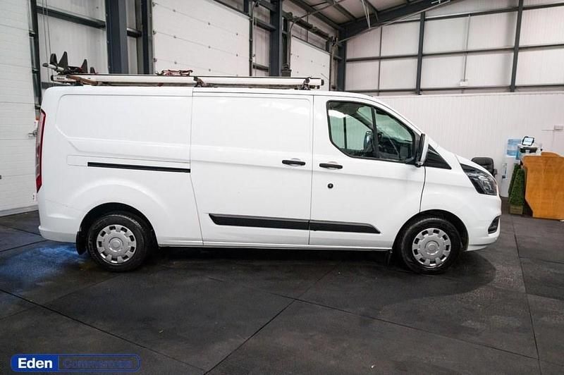 Used Ford Transit Custom Trend 105 HP (77 kW) 2019 White Van