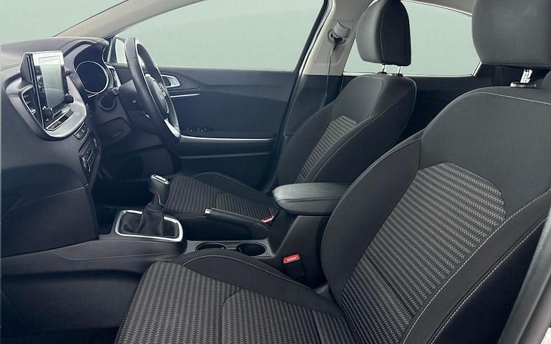 Used Kia XCeed 120 HP (88 kW) 2022 Black SUV