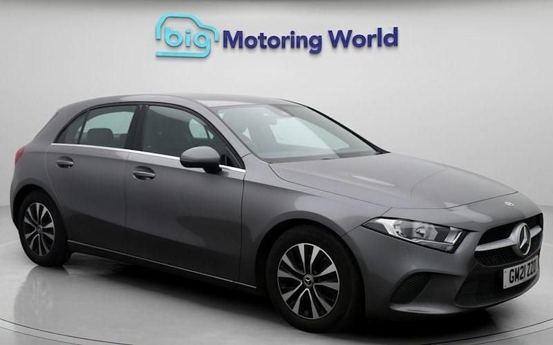Used 2022 Mercedes A180 SE Hatchback | £17,853 (Super price) - Image 1/4