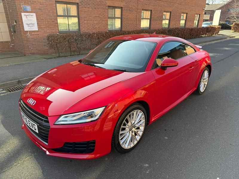 Used Audi TT Sport 180 HP (132 kW) 2016 Red Coupe