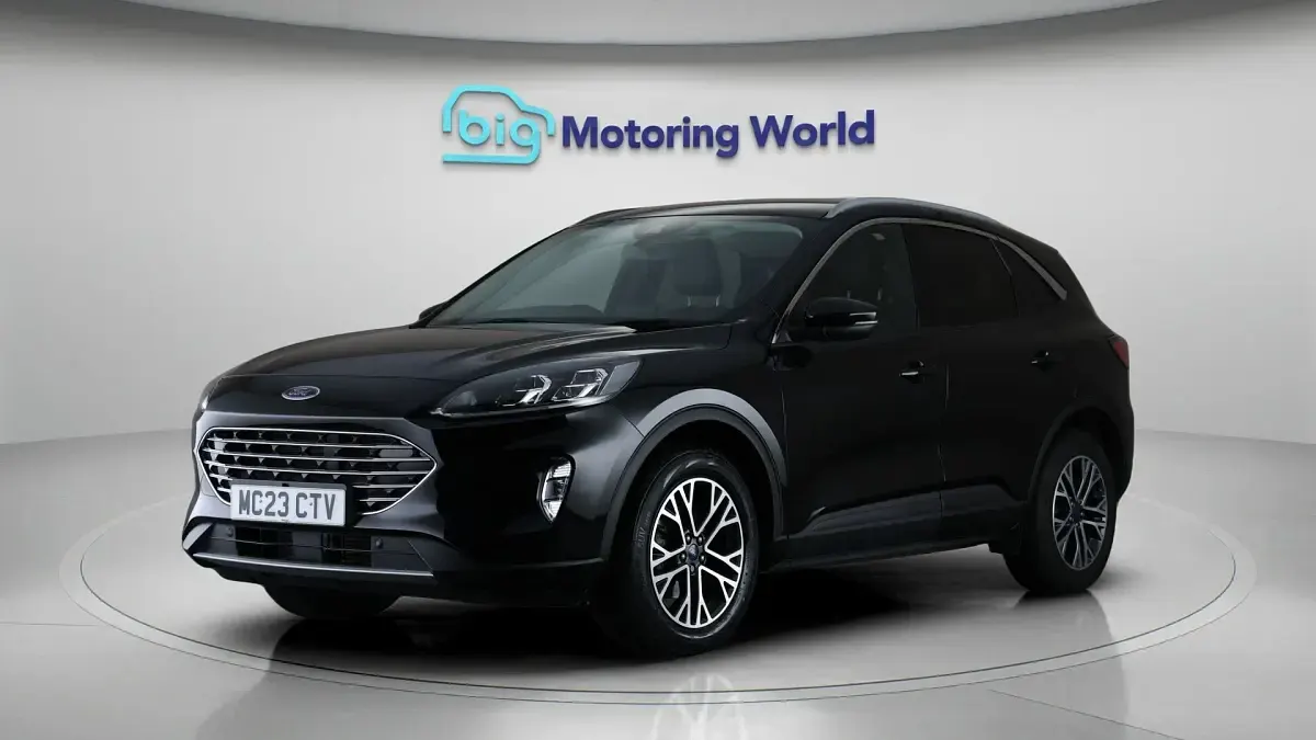 Used Ford Kuga Titanium 148 HP (108 kW) 2023 SUV