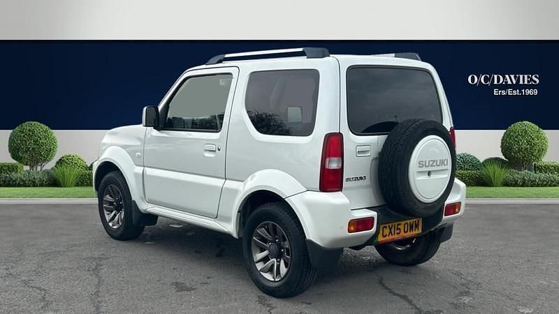 Used Suzuki Jimny SZ4 85 HP (62 kW) 2015 White SUV