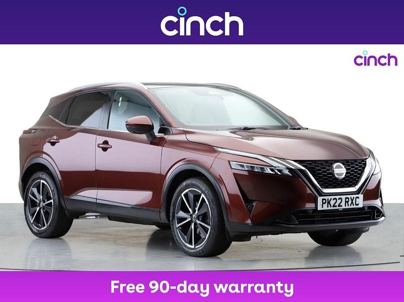 Red Used 2022 Nissan Qashqai Tekna SUV | £16,449 (Fair price) - Image 1/3