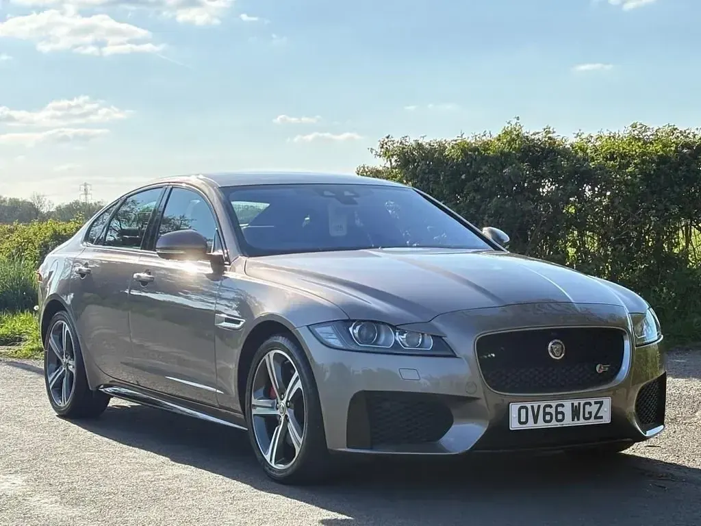 Second-hand Jaguar XF S 380 CP (279 kW) 2016 Maro Berlinǎ