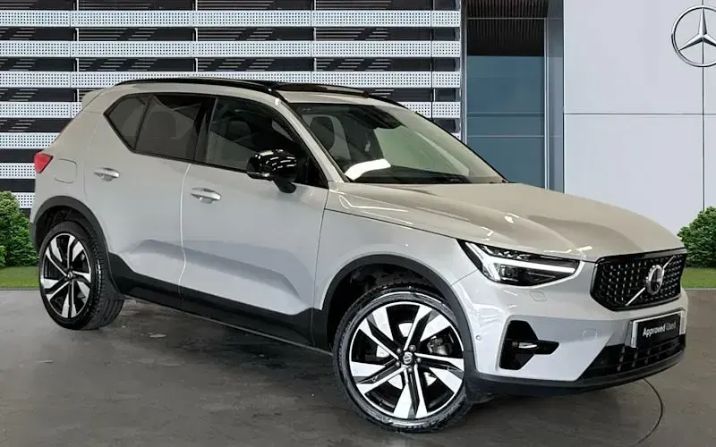 Used Volvo XC40 Ultra 197 HP (144 kW) 2026 SUV