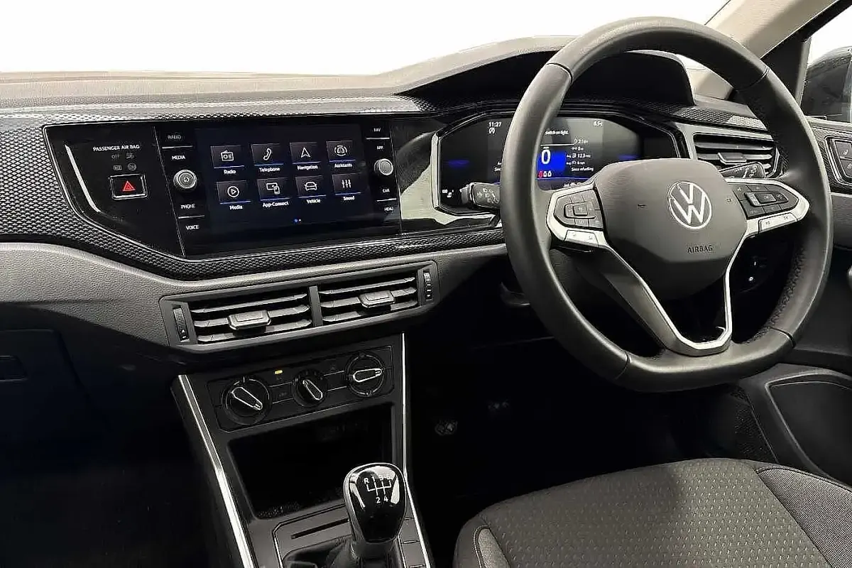 Used VW Polo Match 95 HP (69 kW) 2025 Black Hatchback