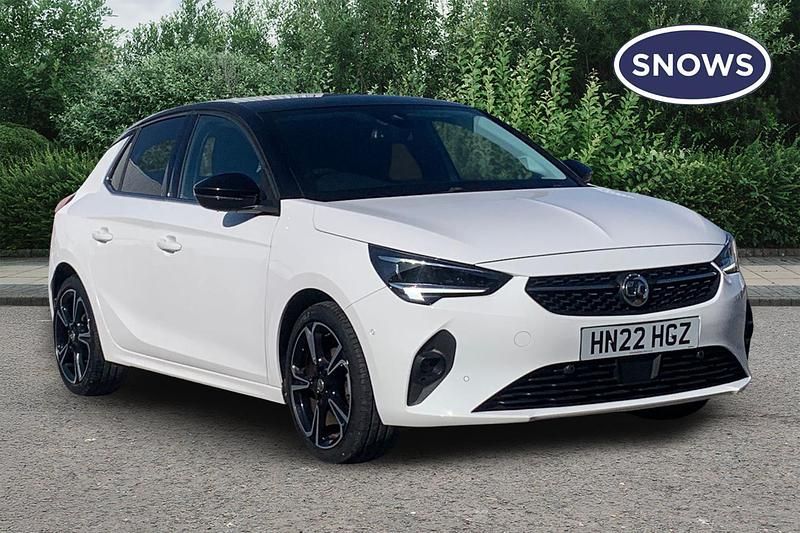 Used Vauxhall Corsa Edition 75 HP (55 kW) 2022 White Hatchback
