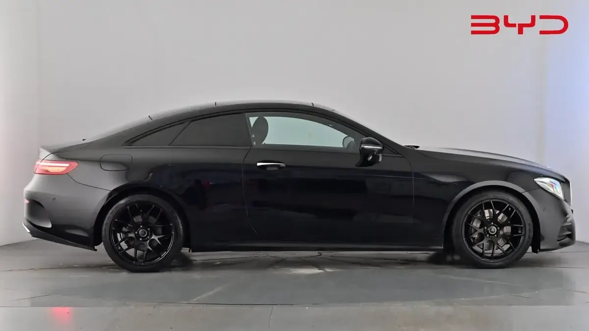Used Mercedes E220 AMG line 194 HP (142 kW) 2020 Black gloss Coupe