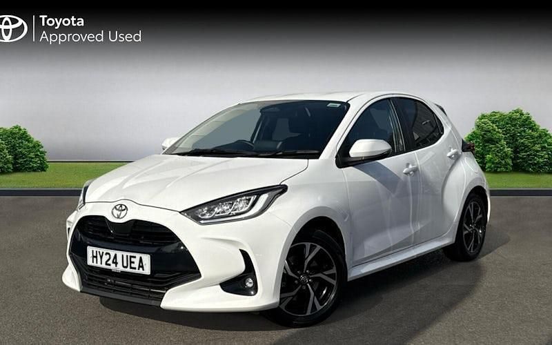 Used Toyota Yaris Hybrid Design 116 HP (85 kW) 2026 Hatchback