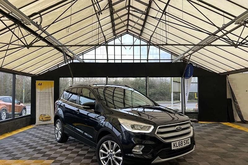 Used Ford Kuga Titanium 120 HP (88 kW) 2019 Black SUV