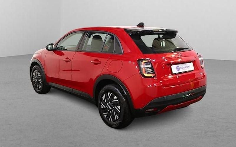 Used Fiat 600E Red 114 kW (156 HP) 2024 Hatchback