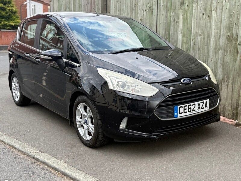 Black Used 2012 Ford B-MAX Zetec MPV | £2,135 (A bit pricey) - Image 1/4