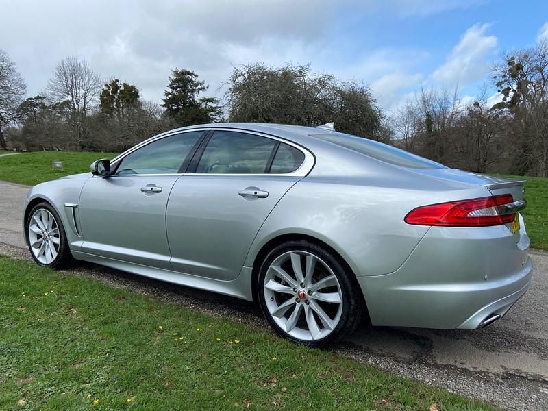 Used Jaguar XF Portfolio 275 HP (202 kW) 2014 Silver Sedan