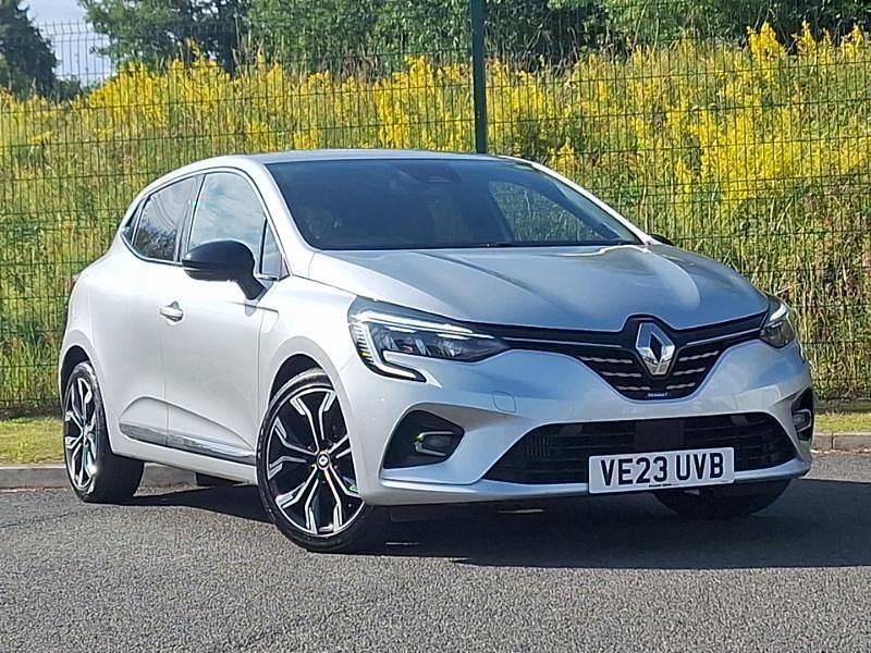 Silver Used 2023 Renault Clio V Techno Hatchback | £13,998 (Fair price) - Image 1/4