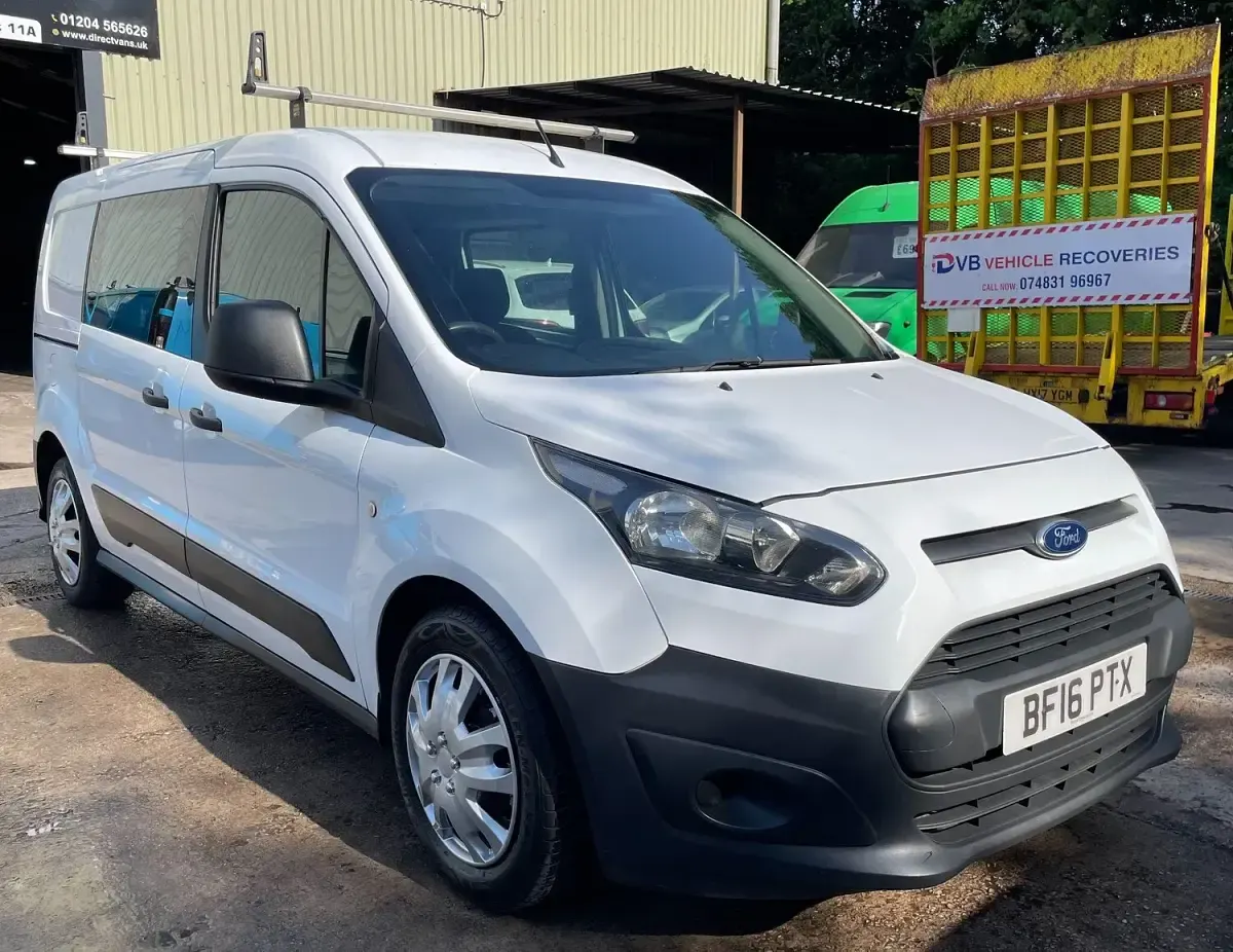 Used Ford Transit Connect 99 HP (72 kW) 2016 White MPV