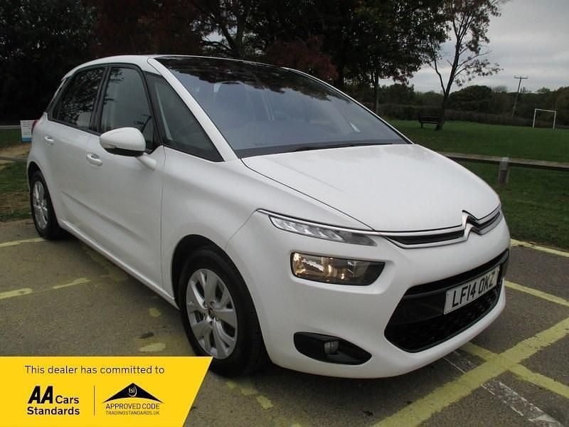 White Used 2014 Citroën C6 VTR Sport Sedan | £3,490 - Image 1/3