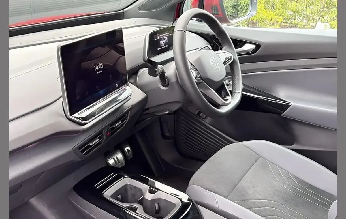 Usado VW ID.5 Pro 210 kW (286 HP) 2025 Vermelho SUV