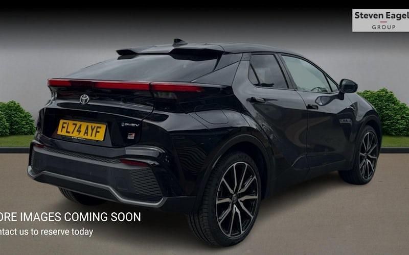 Used Toyota C-HR Sport 223 HP (164 kW) 2026 SUV