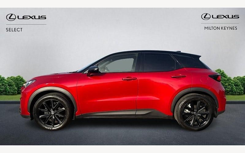 Used Lexus LBX 136 HP (100 kW) 2026 SUV