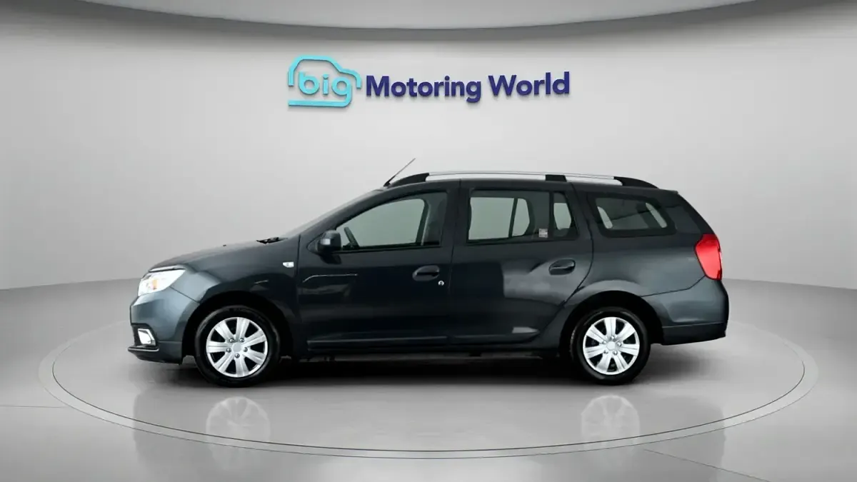 Used Dacia Logan MCV Comfort 90 HP (66 kW) 2019 Grey Estate