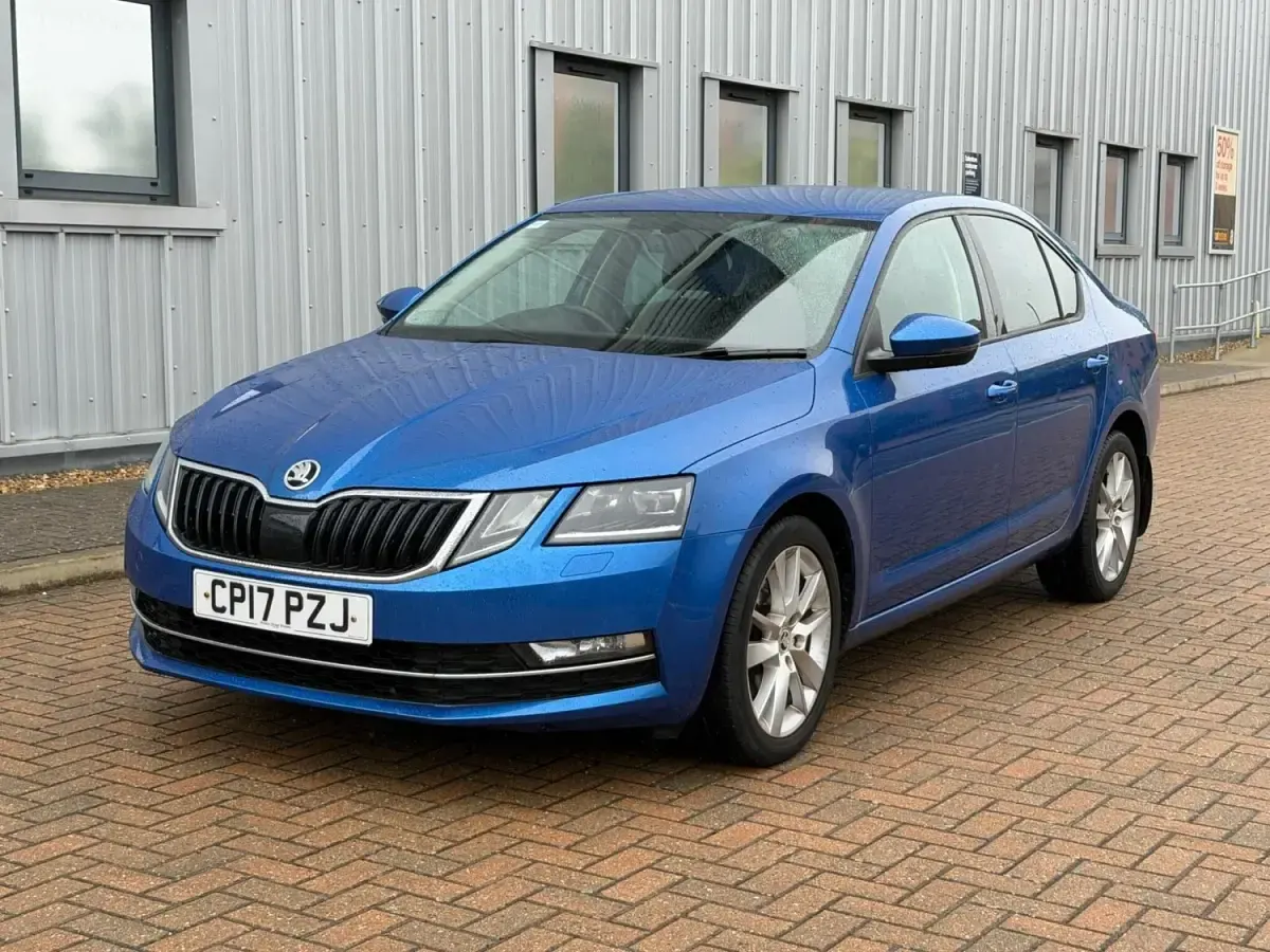 Gebraucht Skoda Octavia SE L 150 PS (110 kW) 2017 Blau Kleinwagen