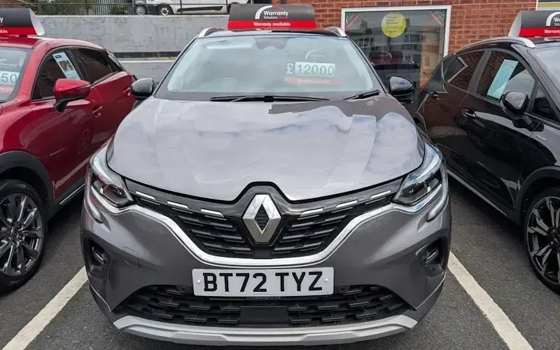 Used Renault Captur Techno 91 HP (66 kW) 2022 Grey SUV