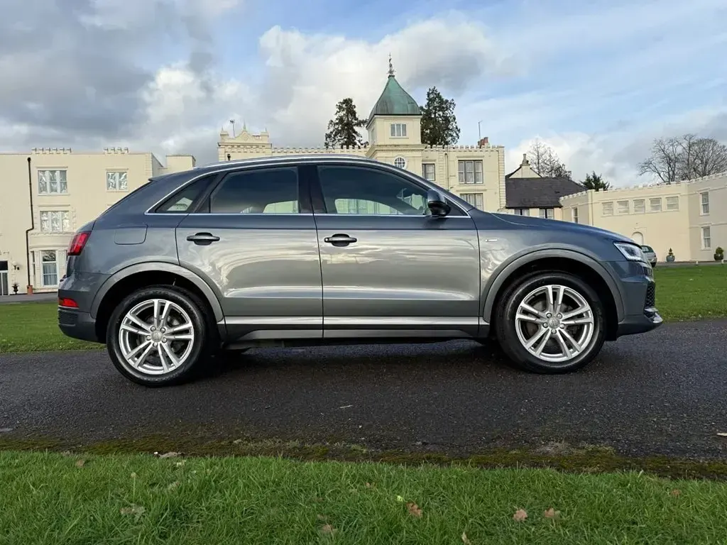Used Audi Q3 S-Line 150 HP (110 kW) 2018 Grey SUV