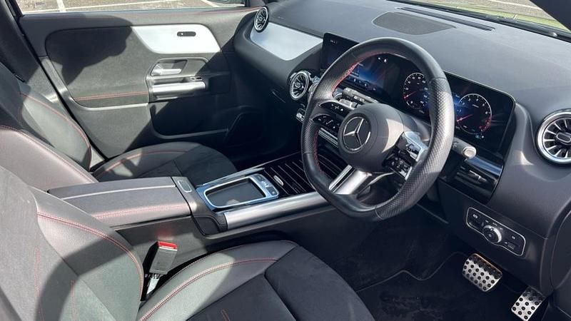 Used Mercedes GLA200 AMG Line Premium 163 HP (119 kW) 2023 Cosmos black metallic SUV