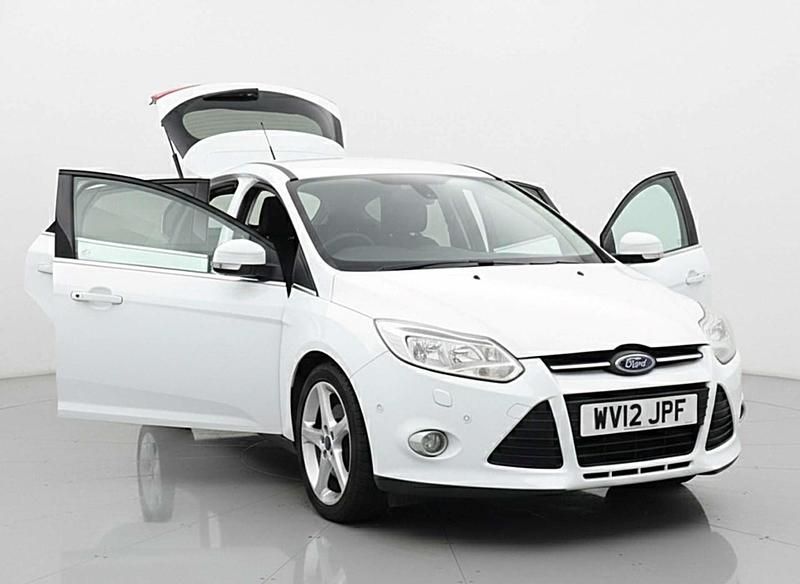 Used Ford Focus Titanium X 2012 White Hatchback