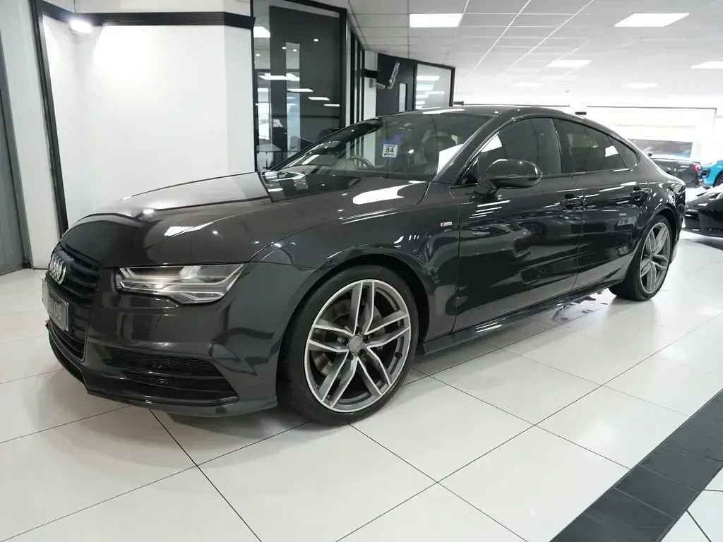 Used Audi A7 Black Edition 272 HP (200 kW) 2016 Grey Hatchback