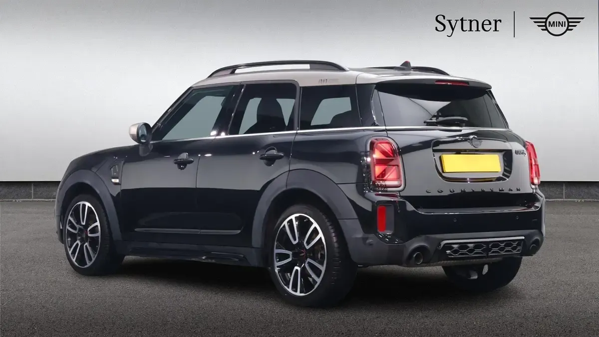 Used Mini Cooper S Countryman 192 HP (141 kW) 2022 Black SUV