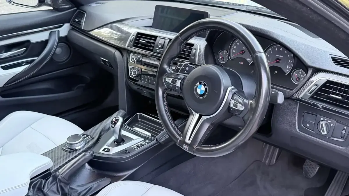 Used BMW M4 Performance 424 HP (311 kW) 2018 Blue Coupe
