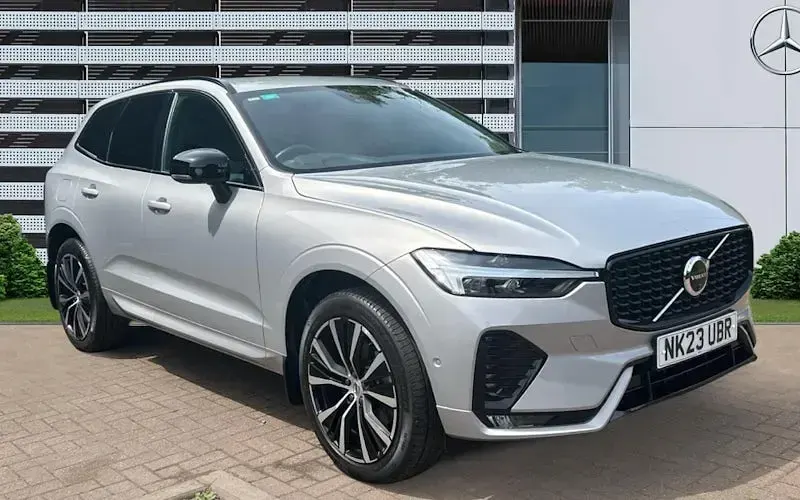 Used Volvo XC60 Plus 197 HP (144 kW) 2023 SUV