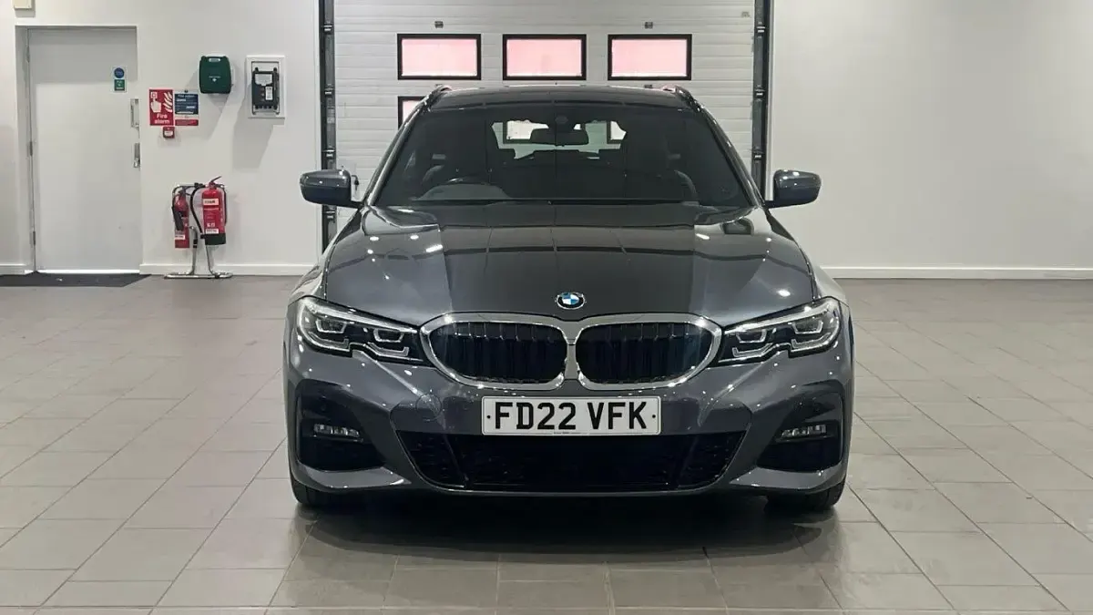 Used BMW 320 M Sport 181 HP (133 kW) 2022 Grey Estate