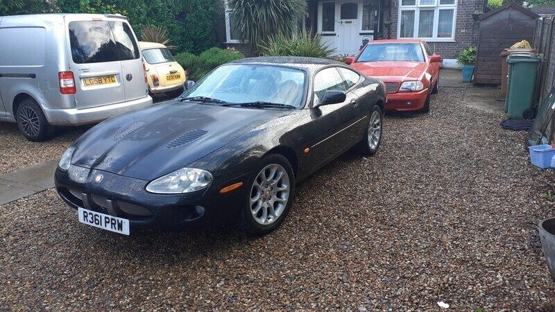 Grey Used 1998 Jaguar XK8 Sedan | £3,995 (Fair price) - Image 1/4